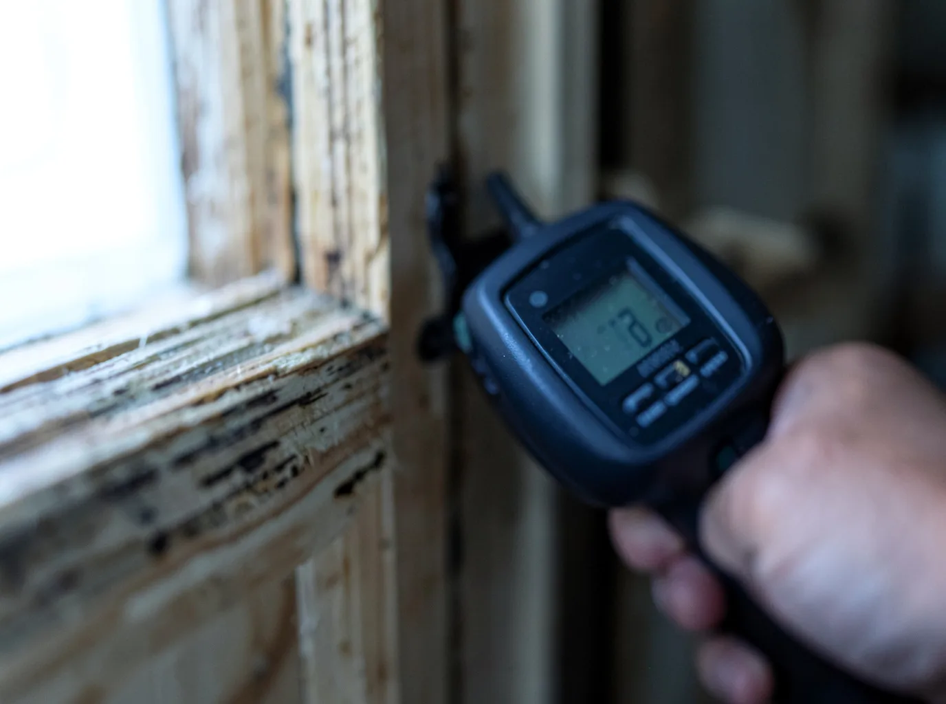 Ceiling Water Damage Repair in Kincaid, KS